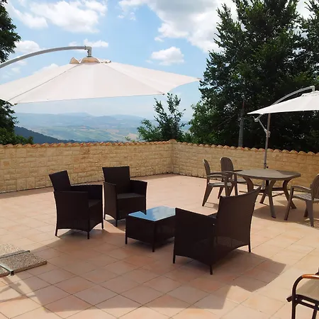 La Fenice ベッド・アンド・ブレックファスト モンテグリドルフォ